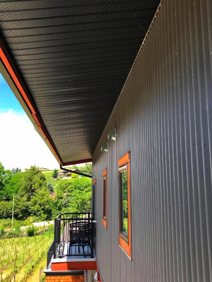 Wesbert Winery & Guest Suites Penticton Ngoại thất bức ảnh