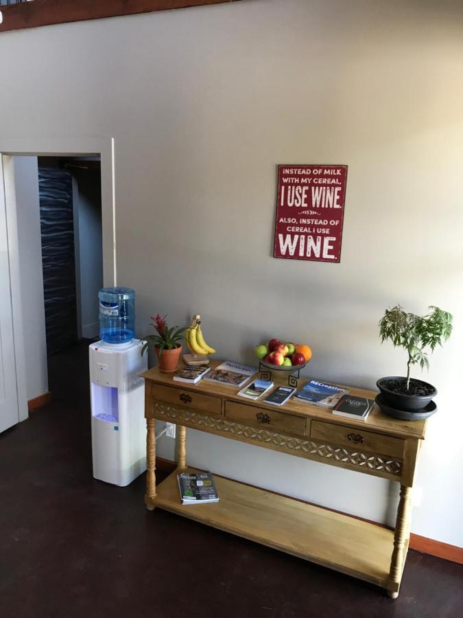 Wesbert Winery & Guest Suites Penticton Ngoại thất bức ảnh