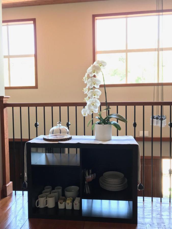 Wesbert Winery & Guest Suites Penticton Ngoại thất bức ảnh